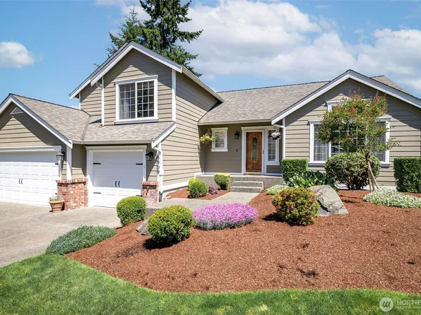 8909 170th Street Ct E, Puyallup, WA 98375