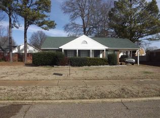 4904 Hallbrook Dr, Millington, TN 38053