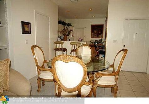 5th image of 2228 Salerno Cir