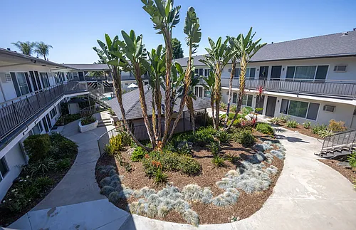 Royal Palms Photo 1 Royal Palms Photo 1