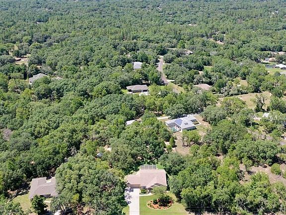 5th image of 601 E Buckingham Dr