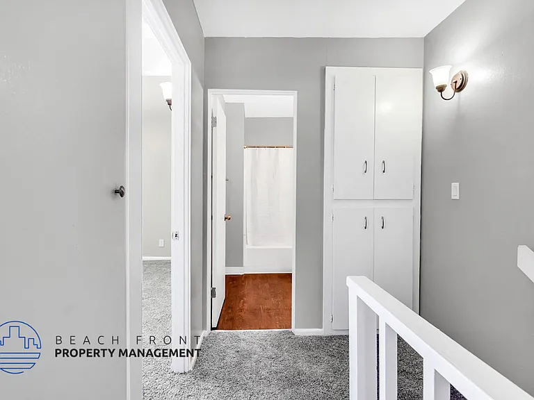 Prada Pointe Apartments — Photo 11
