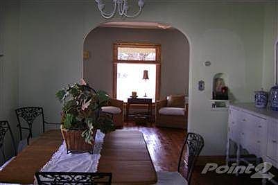 Dinning room looking into foyer