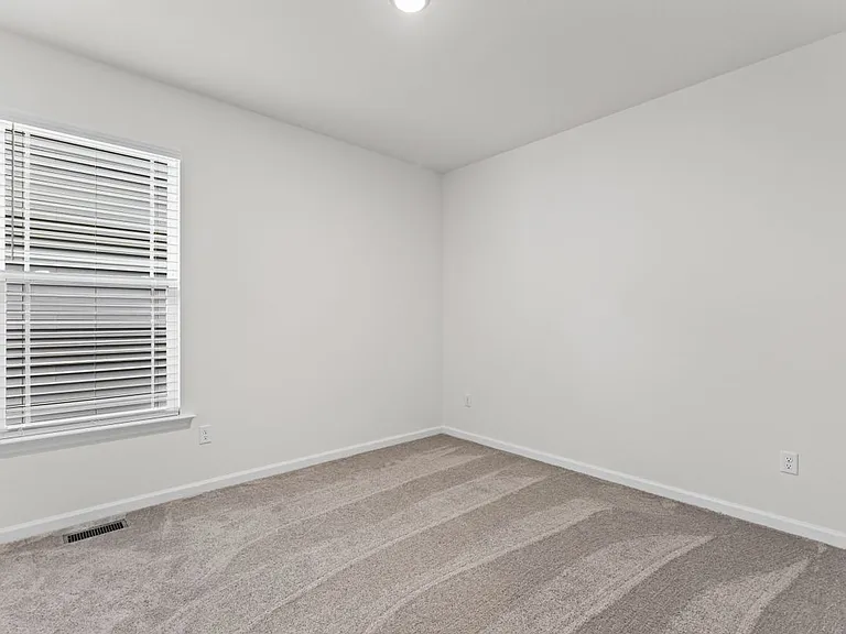538 Ryehill Dr — Photo 14