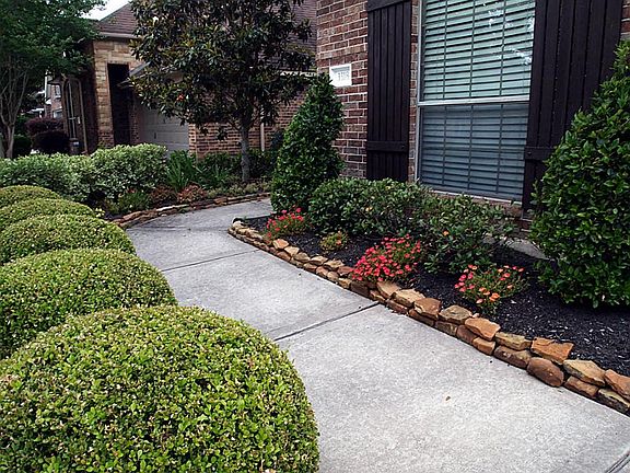 3rd image of 3318 Lost Maple Forest Ct
