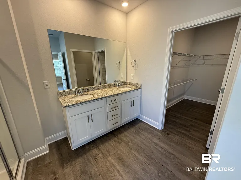 23247 Lieutenant Ave — Photo 15