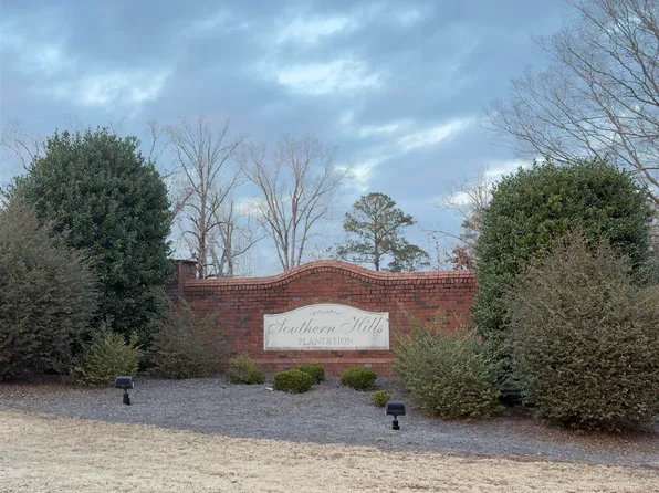 10 Oak Dr, Hawkinsville, GA 31036