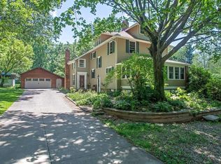 1936 Maple Rd, Stow, OH 44224