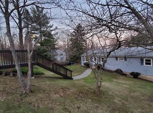25 Overlook Dr, New Milford, CT 06776