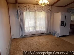 4th image of 822 E Summer St #1