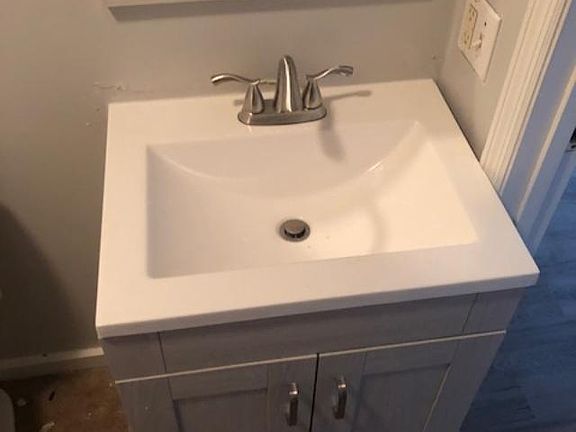 4th image of 2325 Coker Ave