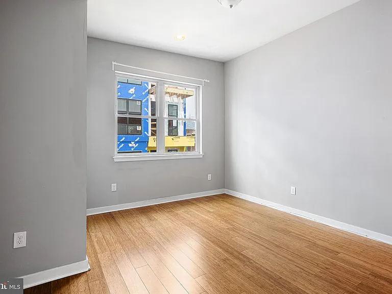 616 S 4th St #2R — Photo 6