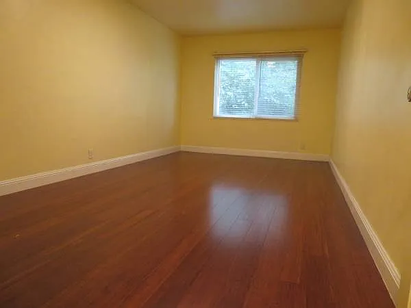 2726 Park Blvd #E — Photo 4