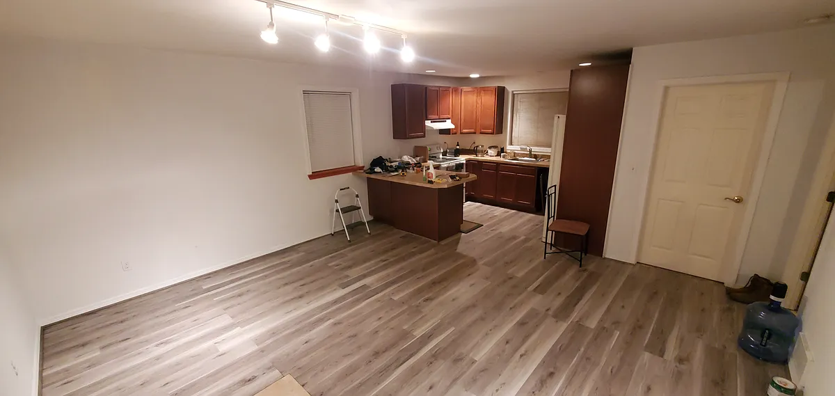 Building Photo - Lazy Ln