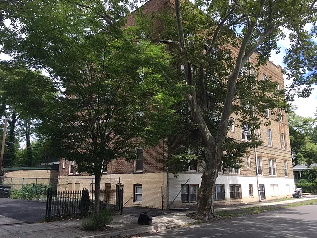 23 Harvard St #12