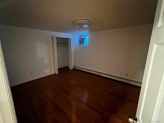 5th image of 101 Sterling Ave
