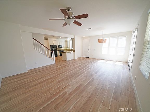 4th image of 28635 Pietro Dr