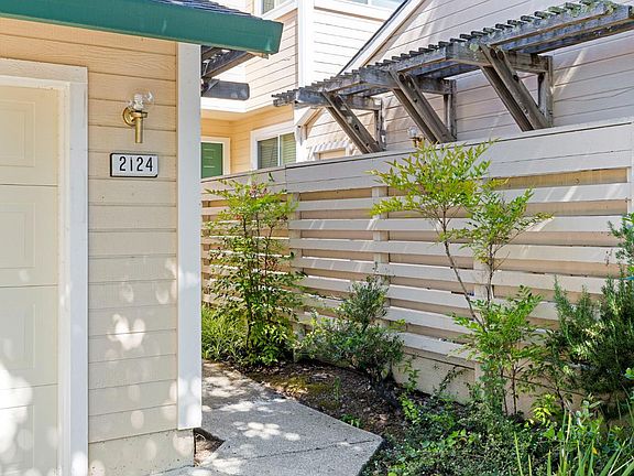 2nd image of 2124 Chianti Drive