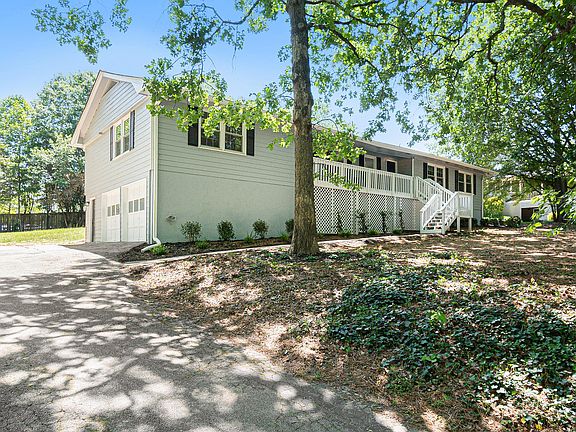 Fully renovated and landscaped East Cobb home