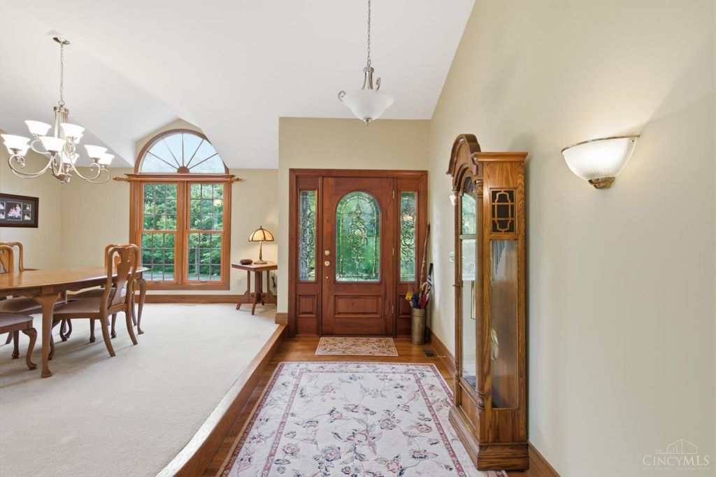 9450 Kempergrove Ln, Loveland, OH - View 5