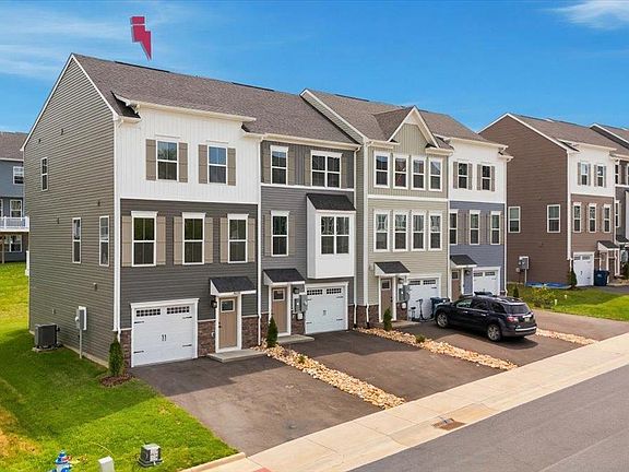 2nd image of 4639 Fountainbridge Ct