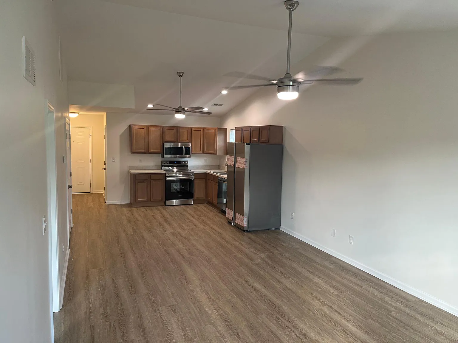 208 Elkhorn Meadows Dr — Photo 4