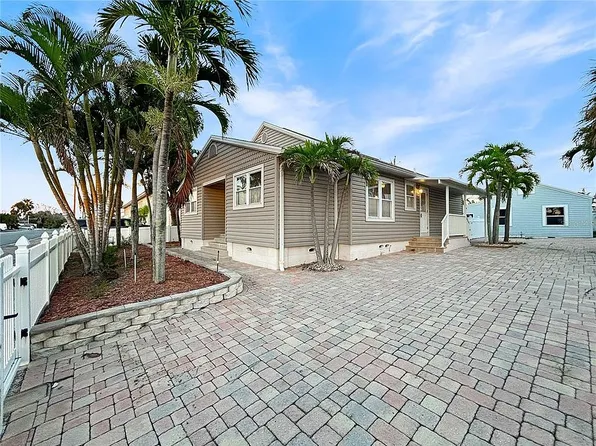 624 71st Ave #3, Saint Petersburg, FL 33706
