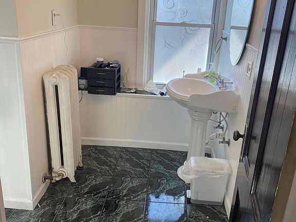 4th image of 115 Bidwell Pkwy #3