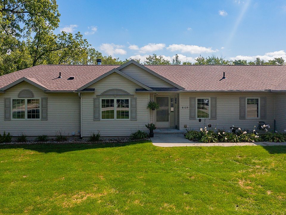 1st image of 6125 SE 16th Ct