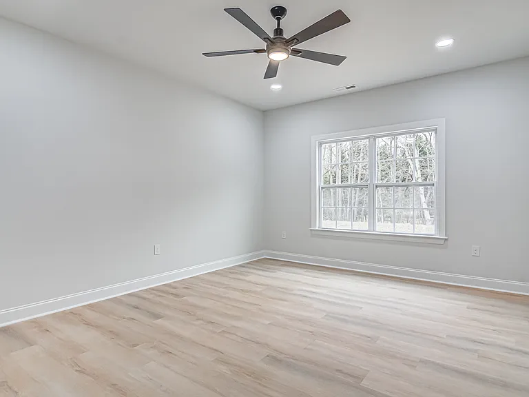 4721 Ridgefall Rd — Photo 10