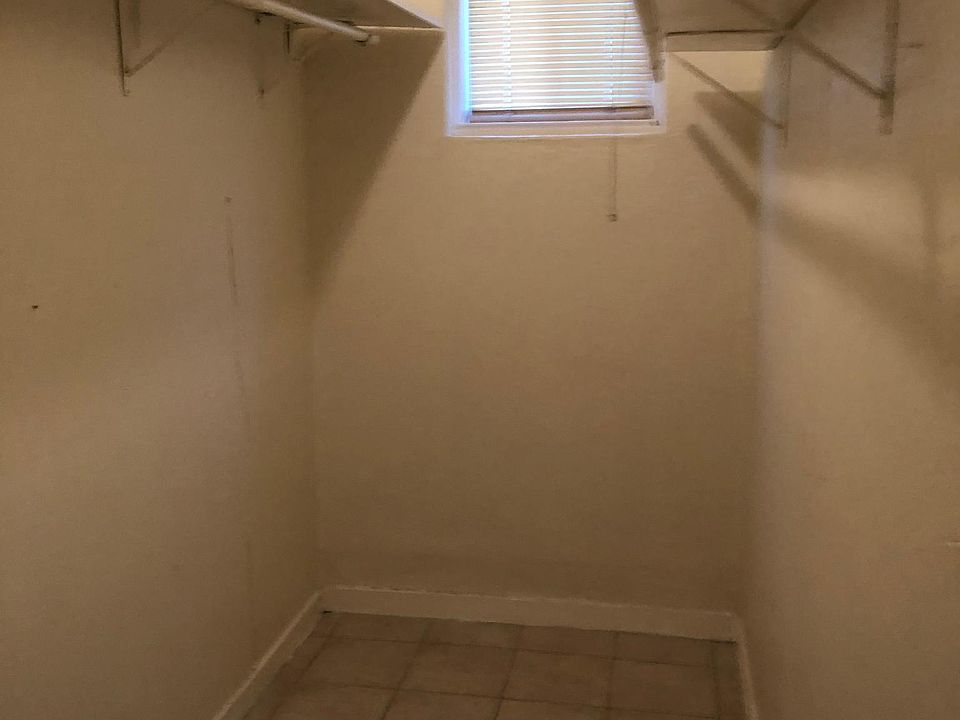 2nd image of 1415 17th St APT A