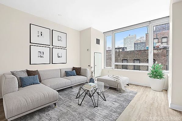 1st image of 261 W 28th St #9F