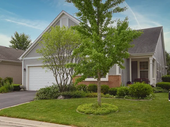 21137 Windsor Lake Way, Crest Hill, IL 60403