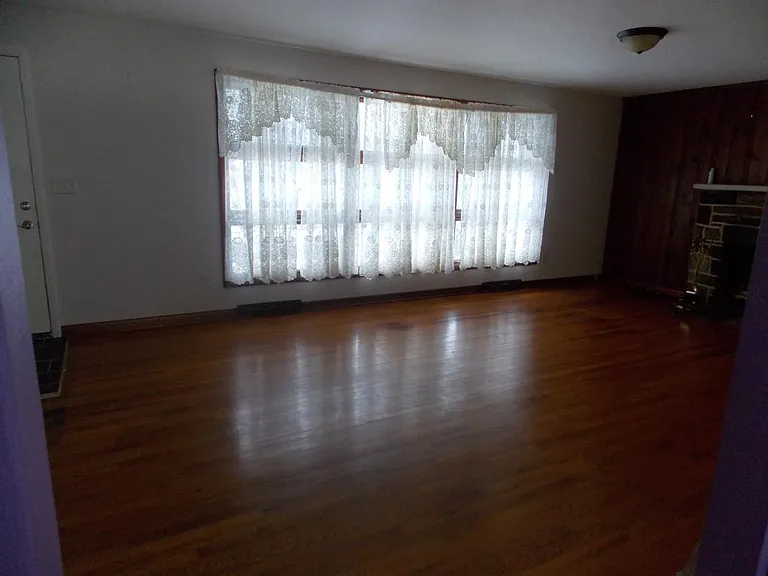 110 Butternut St — Photo 5