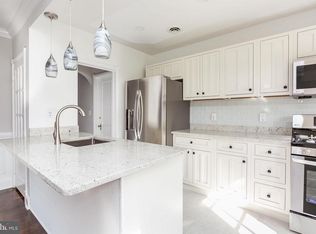 219 Dumbarton Rd, Baltimore, MD 21212