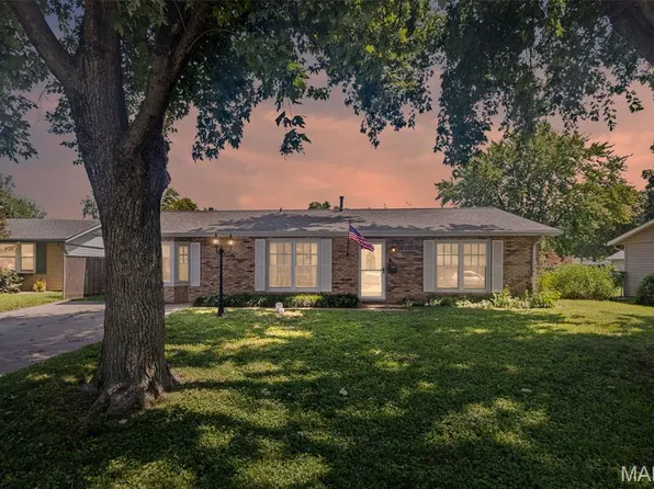 9 Watertown Cir, Granite City, IL 62040