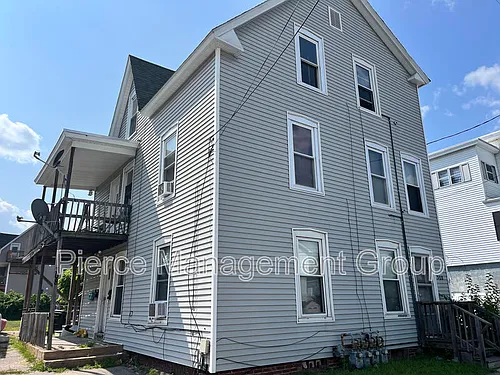 308 Bartlett St Photo 1