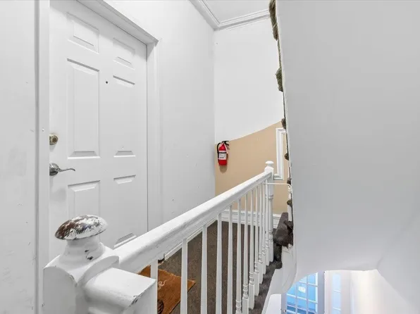 308 2nd Street image 6 of 24