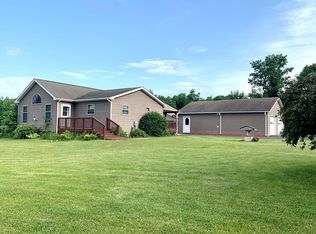 208 Anderson Rd, Plattsburgh, NY 12901