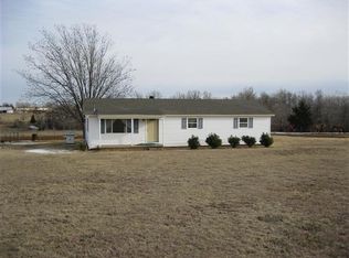 1497 S Glasgow Rd, Ponca City, OK 74604