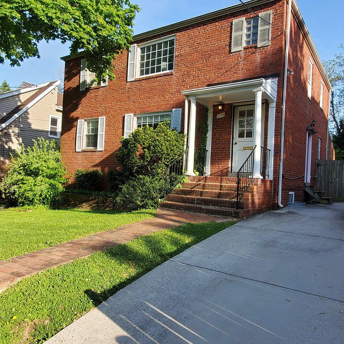 Arlington Village — Photo 2