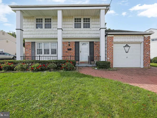 105 Great Oak Rd, Voorhees, NJ 08043
