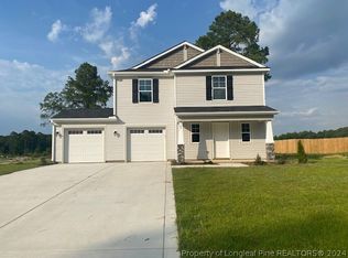109 Pine Needle Dr, Salemburg, NC 28385