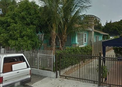 2nd image of 1132 SW 12th St