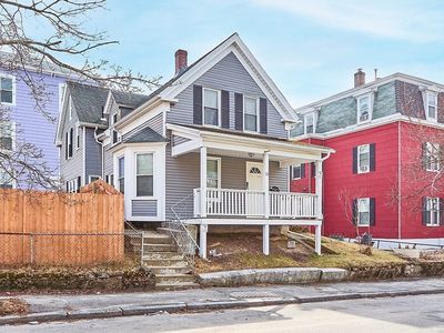 11 Home St, Worcester, MA, 01609