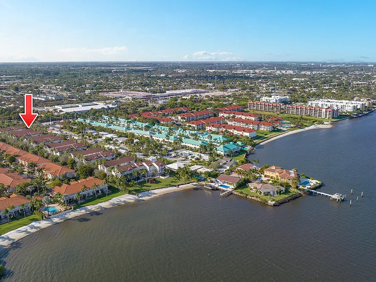 108 Ocean Cay Way — Photo 3