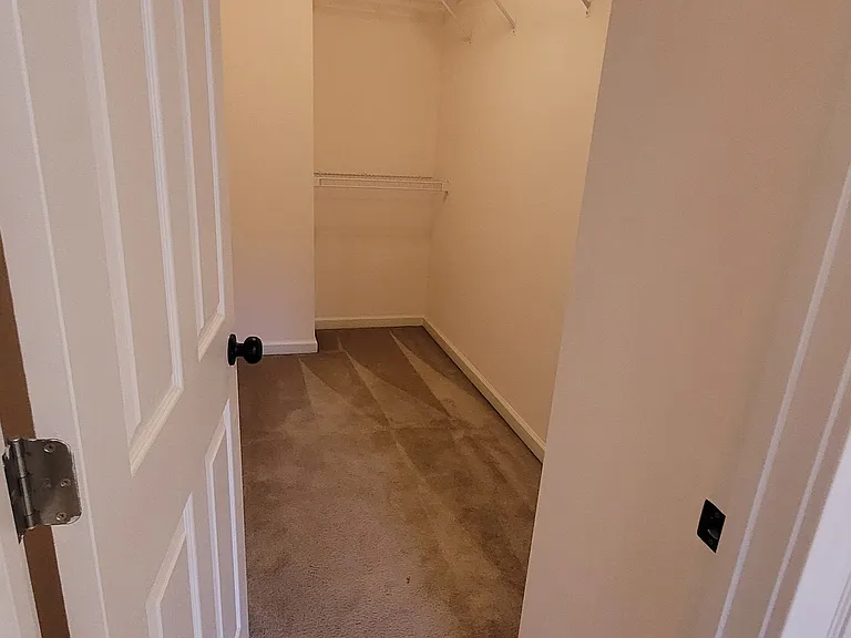 2211 Menard St #A — Photo 32