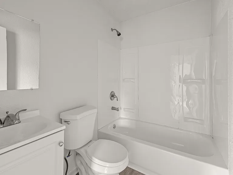 1893 Princeton Ct SW — Photo 14