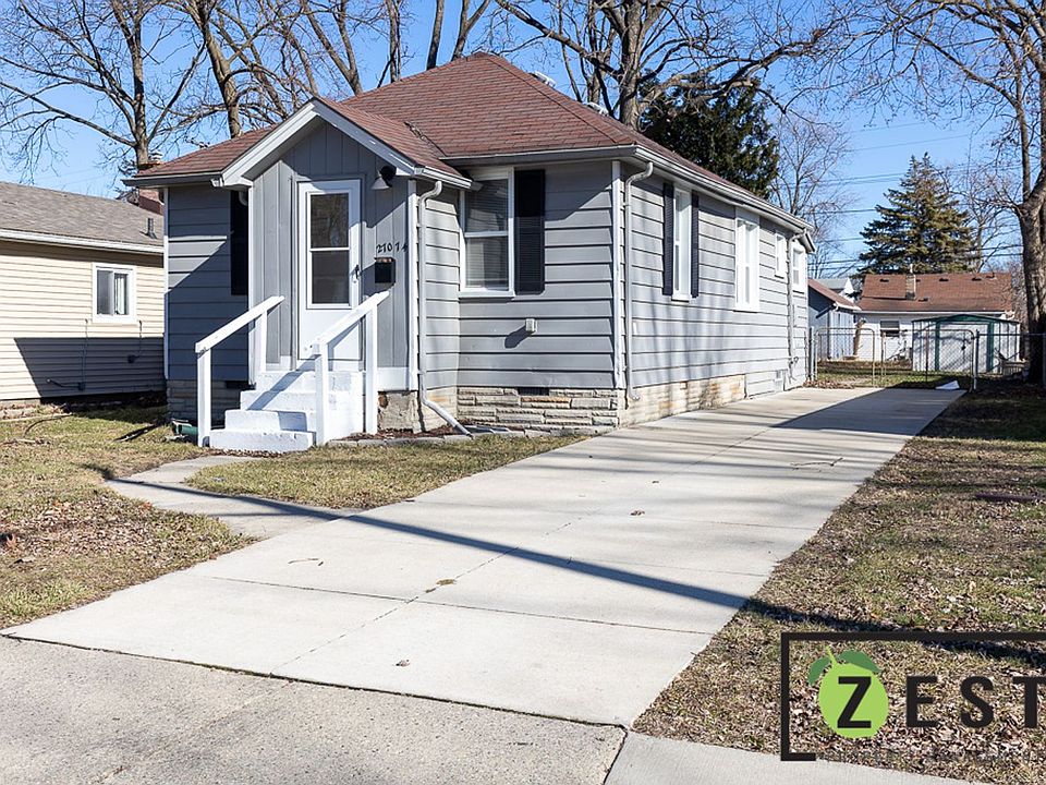 1st image of 27074 Brettonwoods St