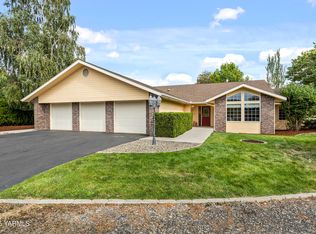 81 Meridian Way, Yakima, WA 98908